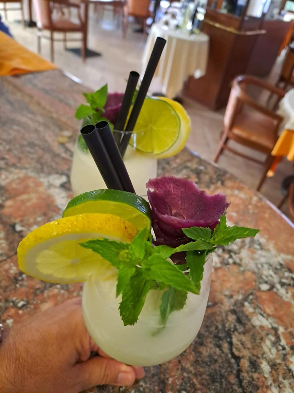 סאסארי Hotel Grazia Deledda מראה חיצוני תמונה